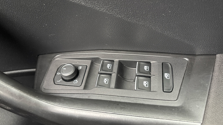 Volkswagen T-Roc 1.5 TSI EVO SEL 5dr Petrol Hatchback